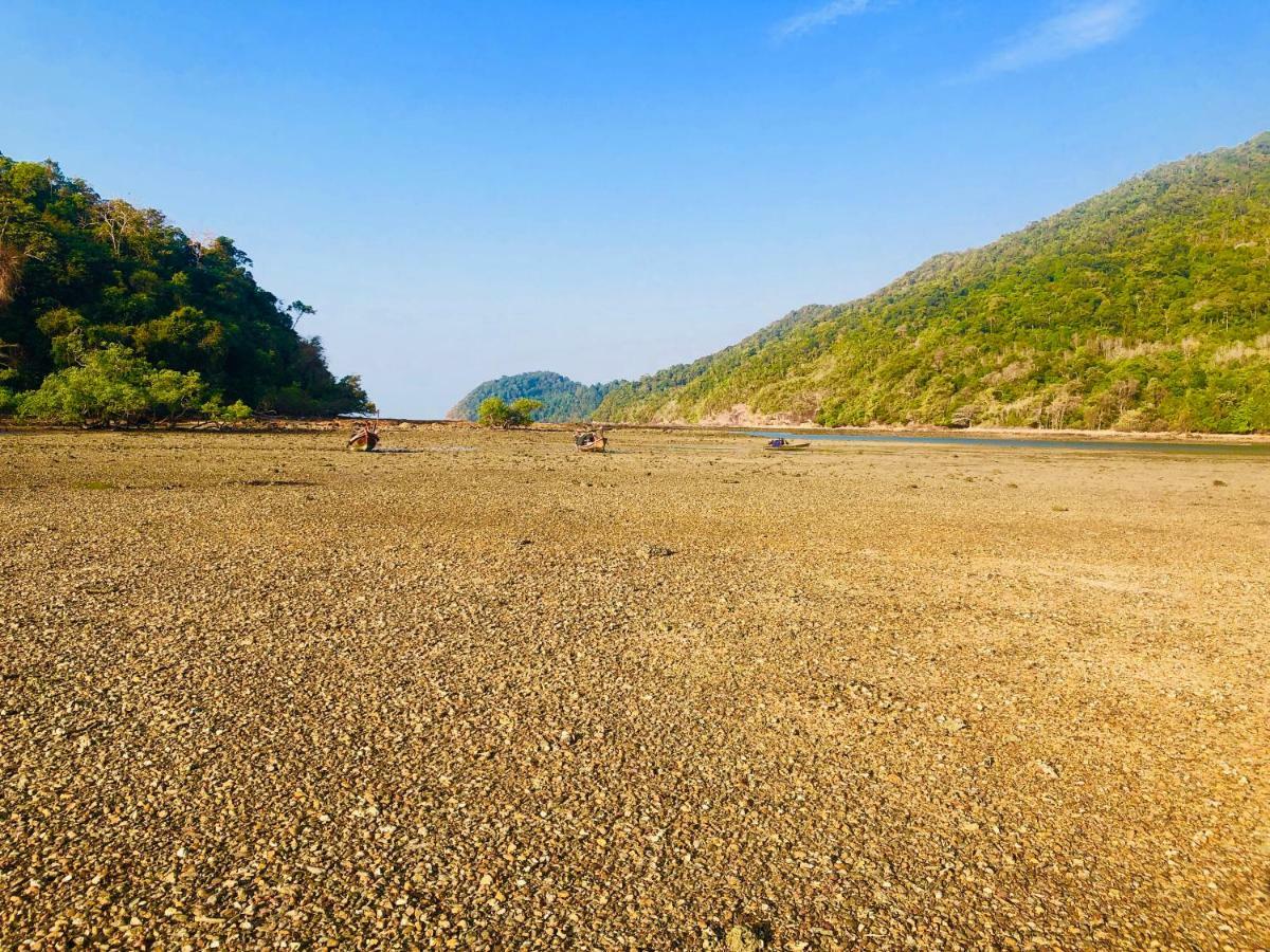 Reggae Island Private Island Koh Phayam Exterior foto