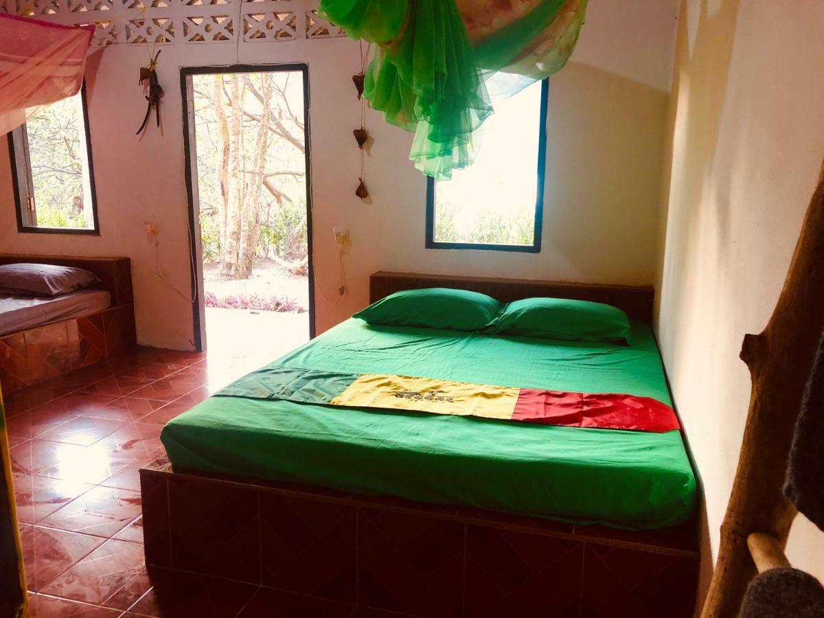 Reggae Island Private Island Koh Phayam Exterior foto